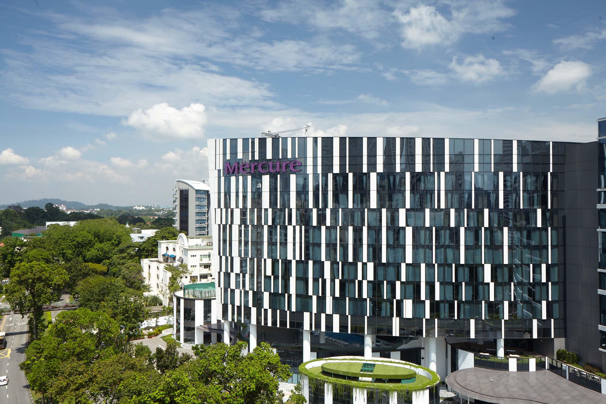 Mercure Singapore On Stevens Экстерьер фото