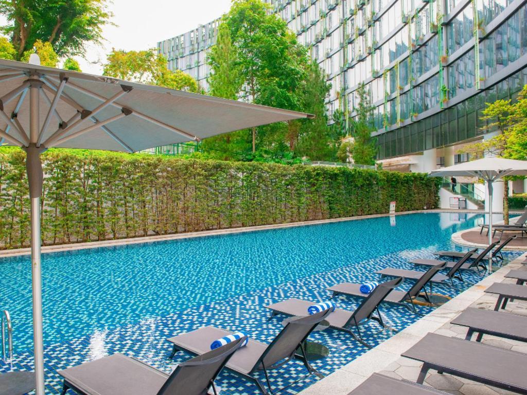 Mercure Singapore On Stevens Экстерьер фото
